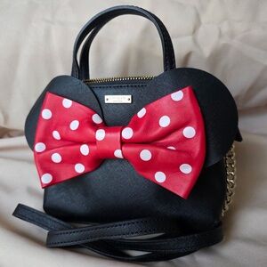 Kate Spade × Minnie Mouse Mini Maise
Small Crossbody Bag with dust bag